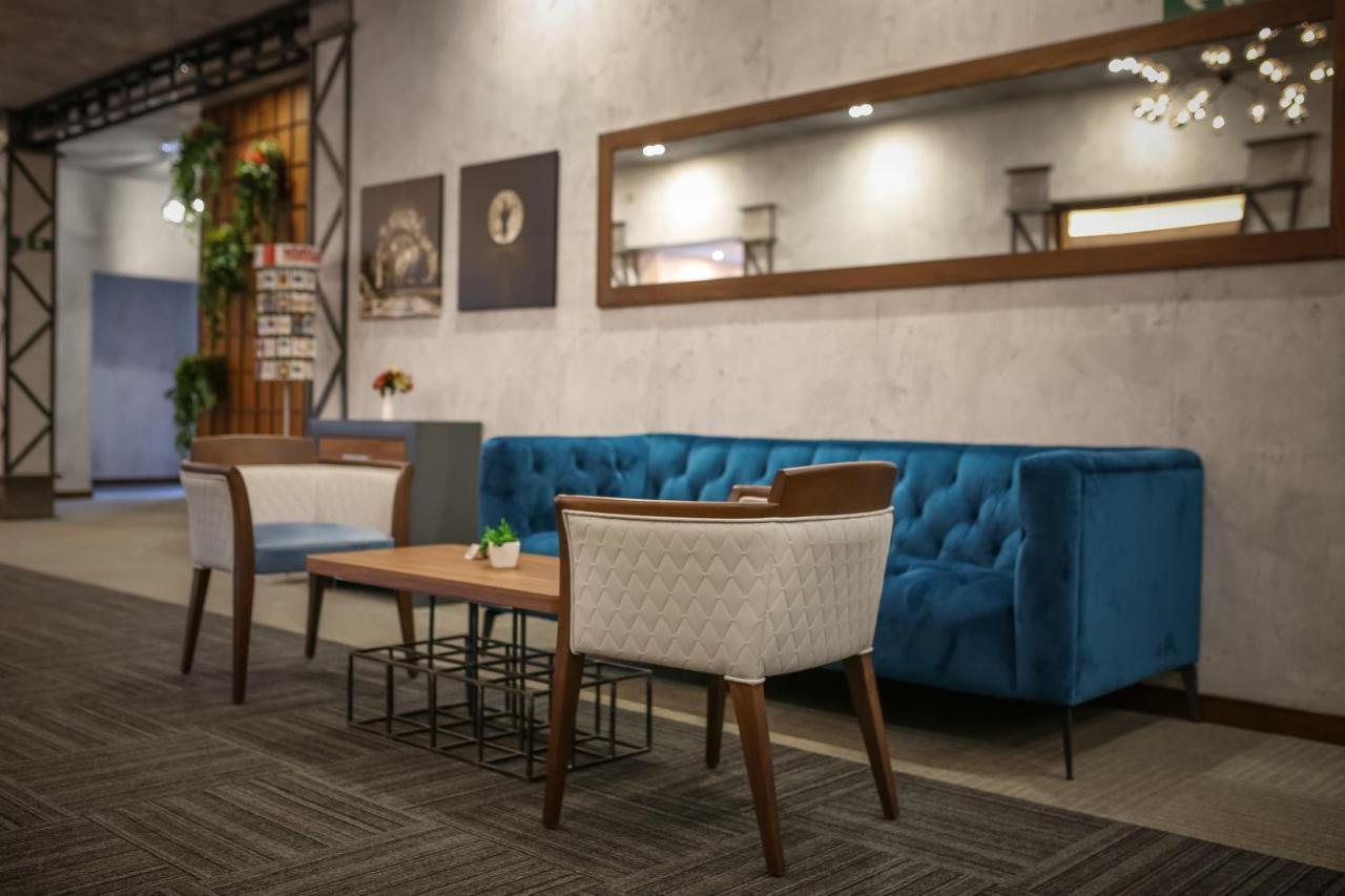 Hotel City Code Vizura garni RENEW Belgrad Exterior foto
